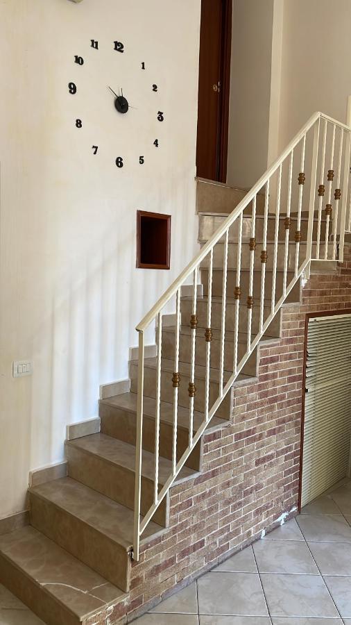 Casa Emilia Apartment Napoli Bagian luar foto